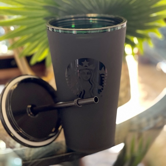🖤Starbucks🖤 Matte Black 16oz Tumbler - Picture 7 of 7